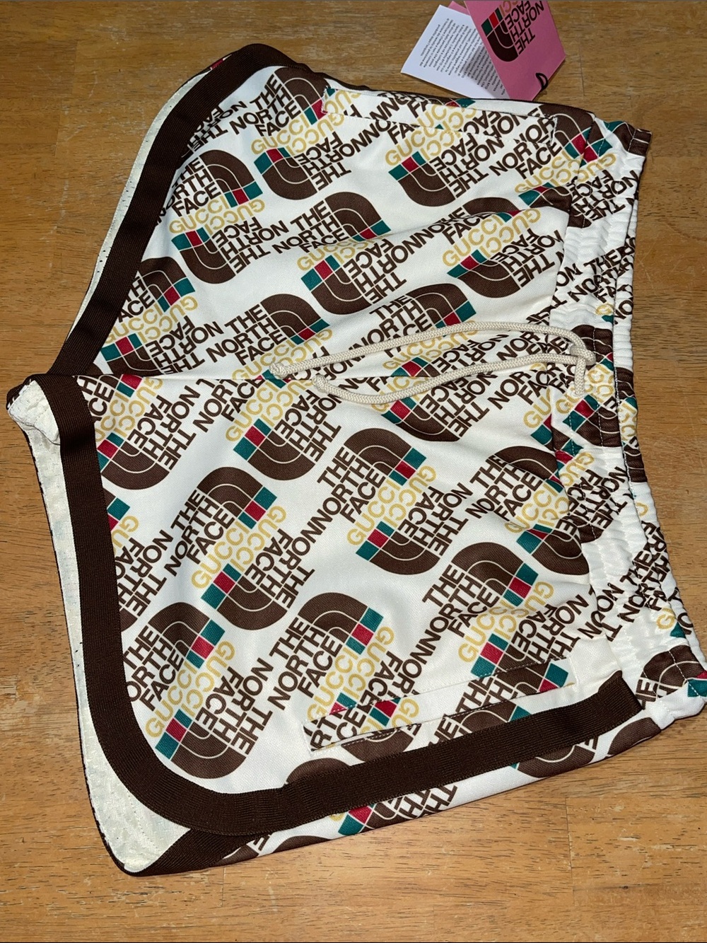 Gucci x The North Face shorts - Cream with Brown Trim